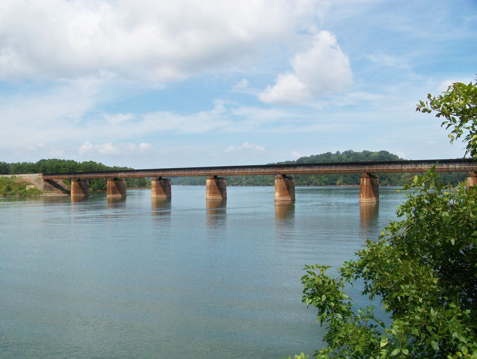 Lake Hartwell - Western border between Georgia and South Carolina