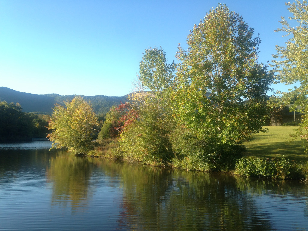 Lake Oolenoy - Table Rock State Park