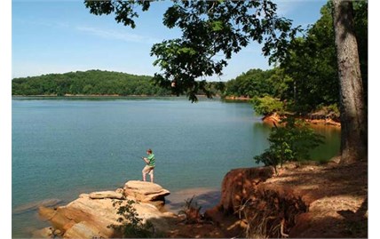 Lake Hartwell - Western border between Georgia and South Carolina