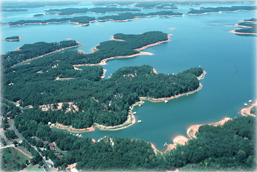 Lake Hartwell - Western border between Georgia and South Carolina