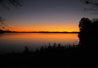 Lake Hartwell - Western border between Georgia and South Carolina