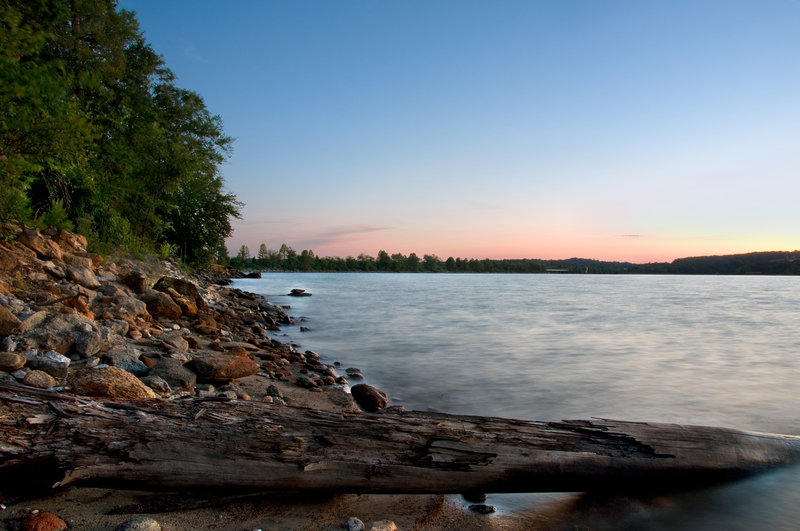 Lake Hartwell - Western border between Georgia and South Carolina