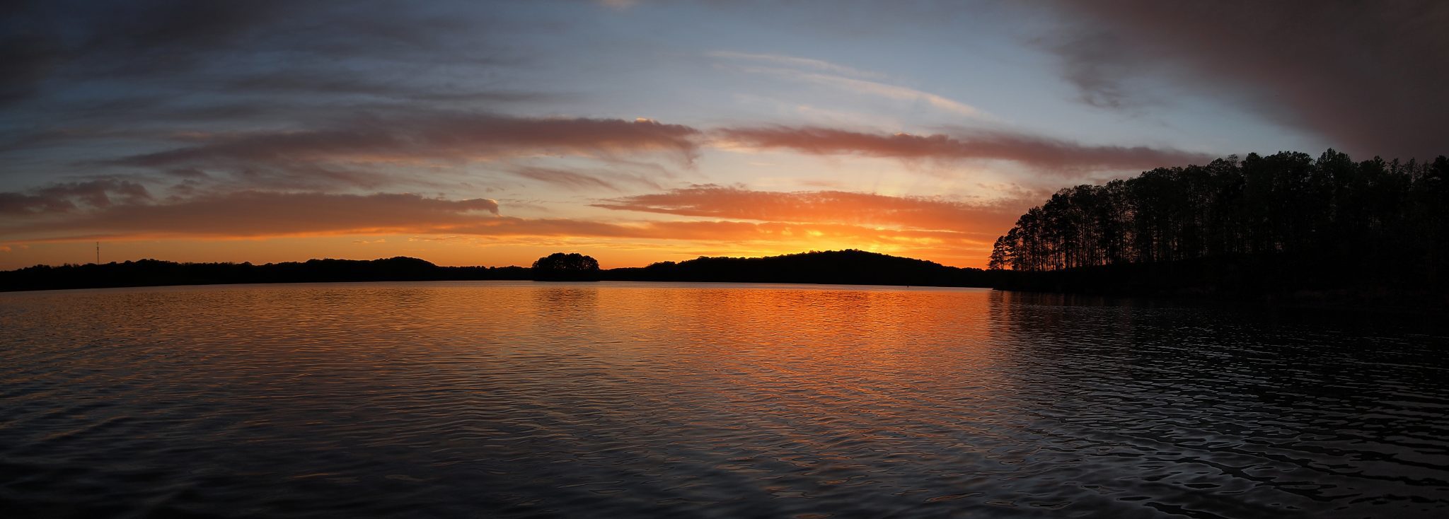 Lake Hartwell - Western border between Georgia and South Carolina