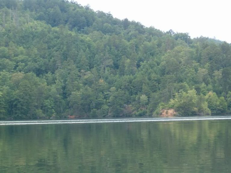 Lake Tugalo Oconee County SC & Rabun County GA